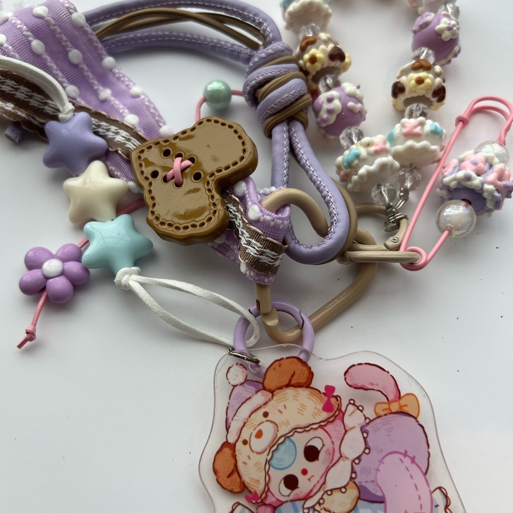 Baby Three love chain keychain